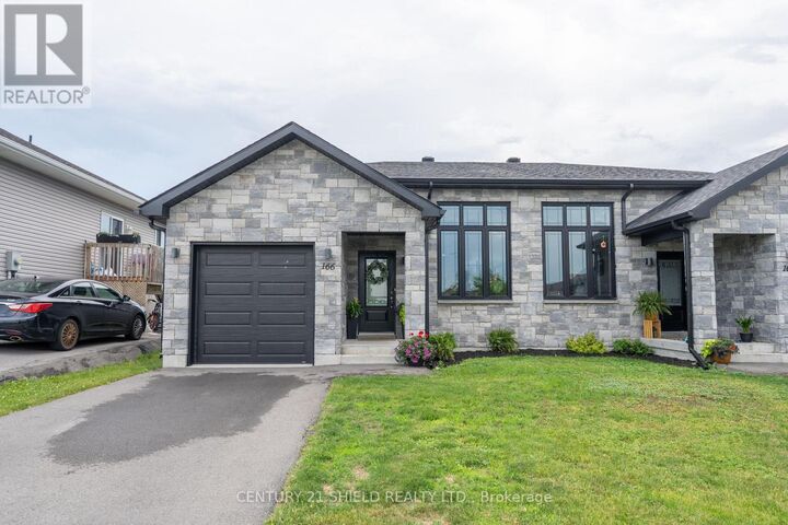 166 Bellwood Drive  Cornwall ON K6H 7M3 photo