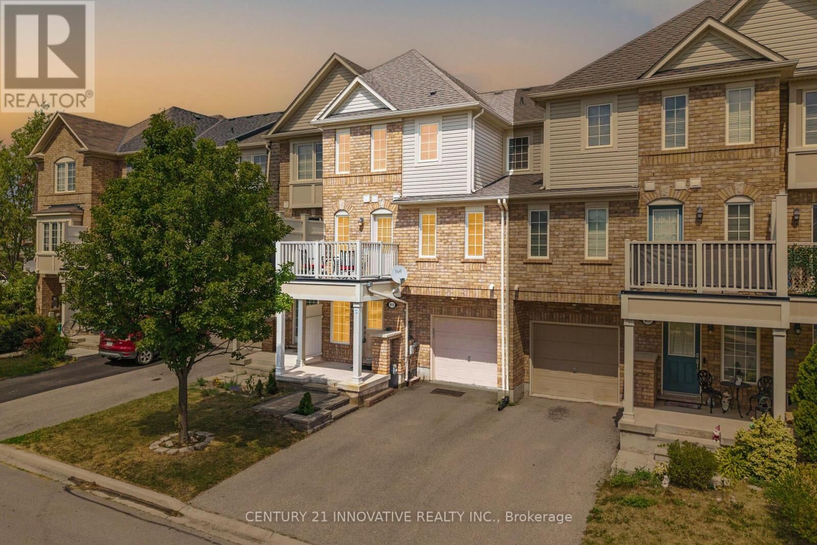 Property Photo: 915 Hasselfeldt Heights ON L9T 0M4