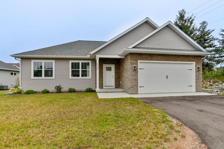 Property Photo: 3406 Caesars Court WI 54476