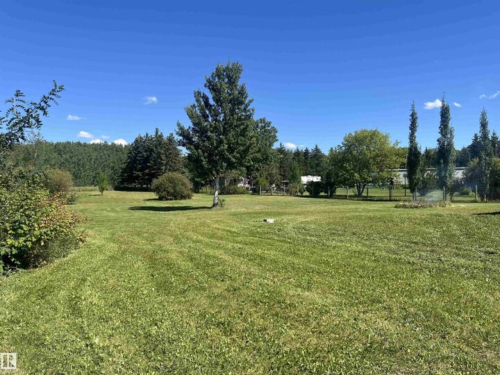 #128 3510 Ste. Anne Trail  Rural Lac Ste. Anne County AB T0E 0A0 photo