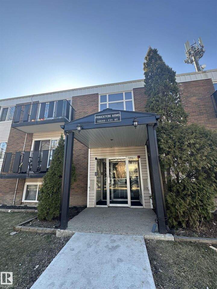Property Photo:  10640 111 Street NW 6  AB T5H 3E9 