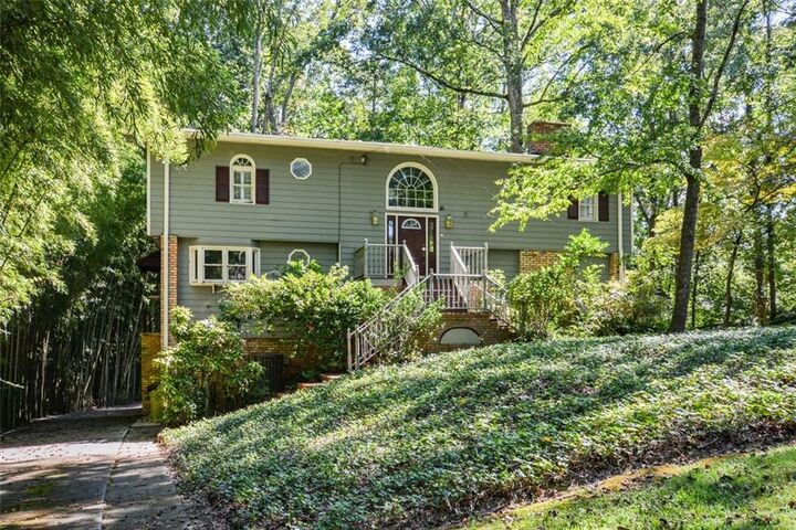 Property Photo:  852 Hickory Drive SW  GA 30064 
