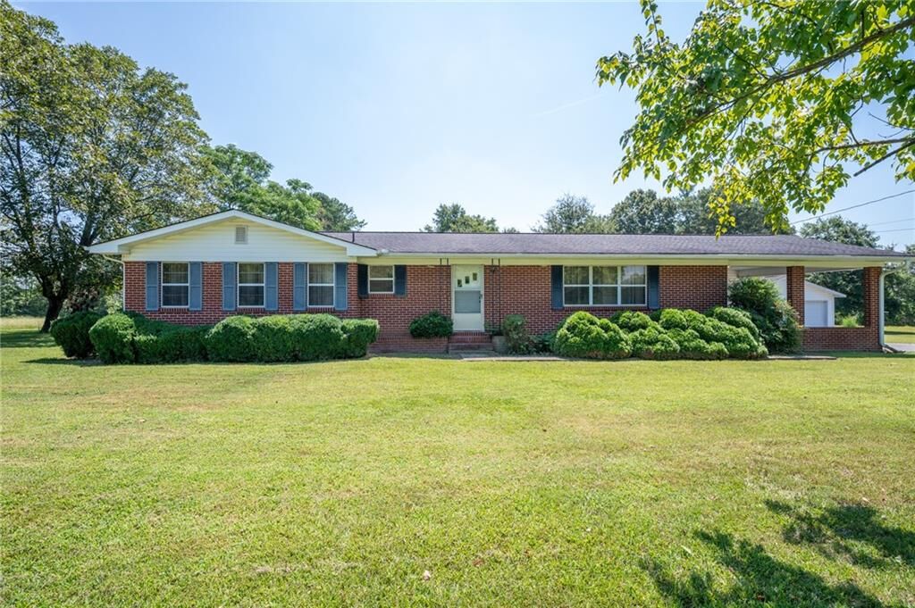 Property Photo: 2593 Chatsworth Highway 225 NE GA 30701