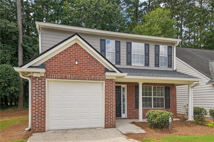 Property Photo:  109 Hillandale Court  GA 30058 