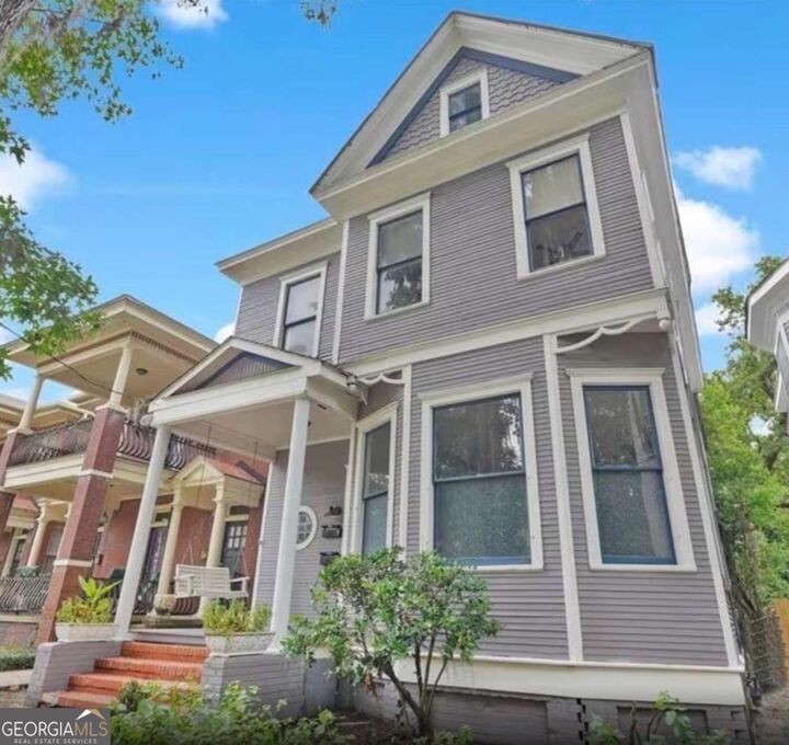 Property Photo: 2114 Lincoln Street GA 31401