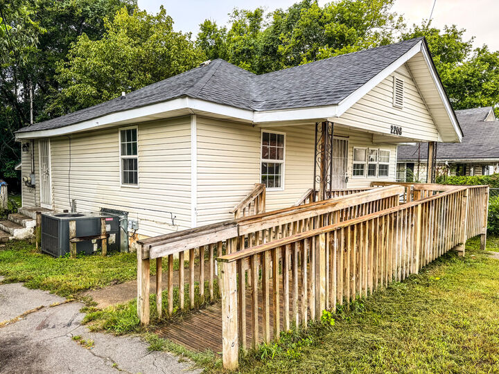 2208 Cheek Street  Chattanooga TN 37406 photo