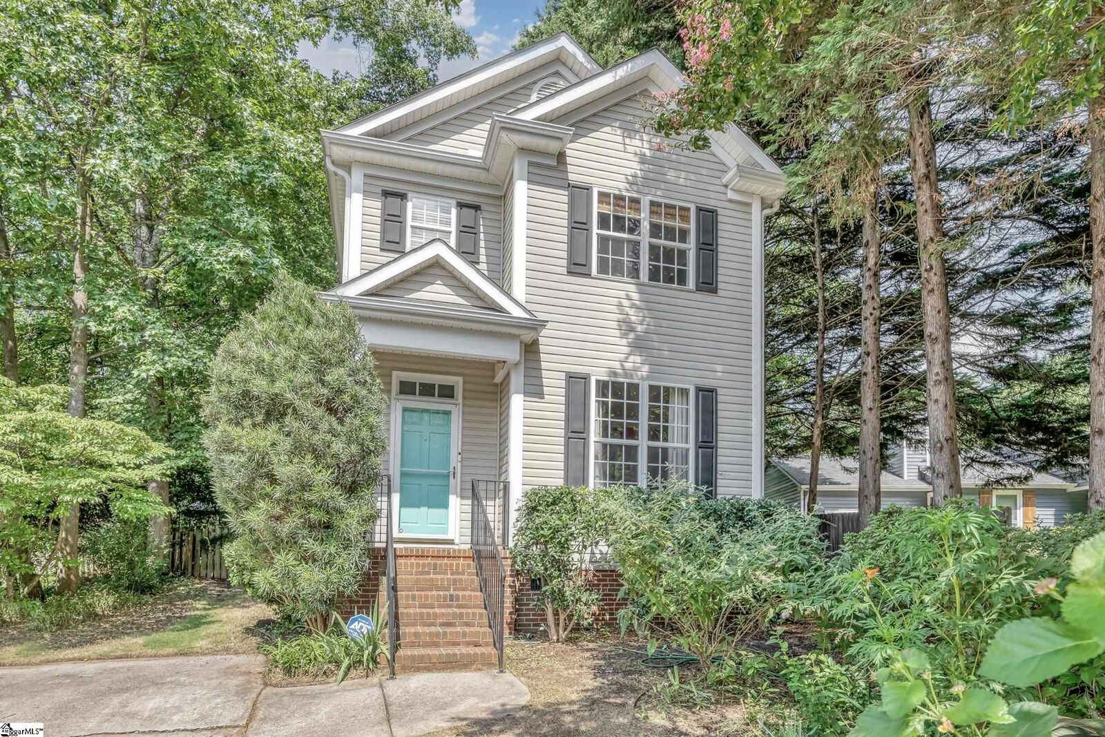 Property Photo: 1038 Summit Drive SC 29609