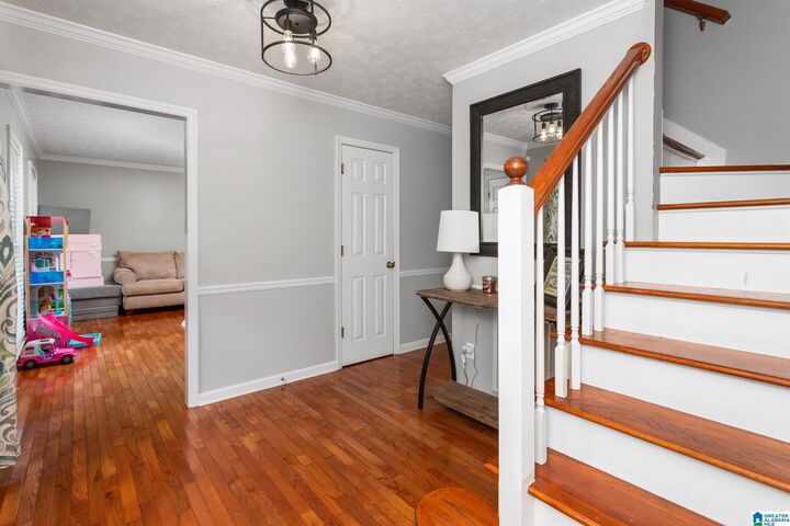 Property Photo:  5040 Red Oak Drive  AL 36203 