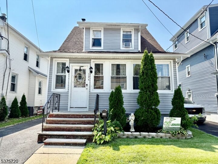 126 Butler Ave  Roselle Park Boro NJ 07204 photo