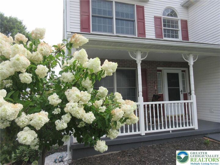 Property Photo:  172 Wyndham Drive  PA 18104 