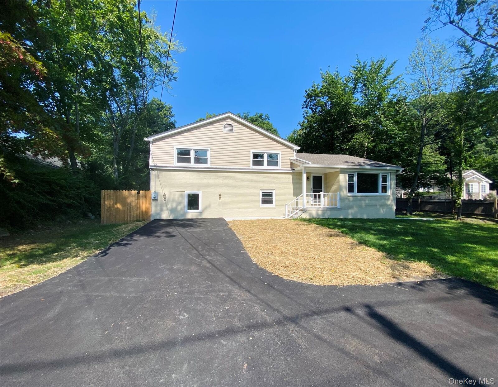 Property Photo:  123 Main Street  NY 10928 