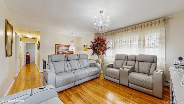 Property Photo:  754 Wolcott Avenue  NY 12508 