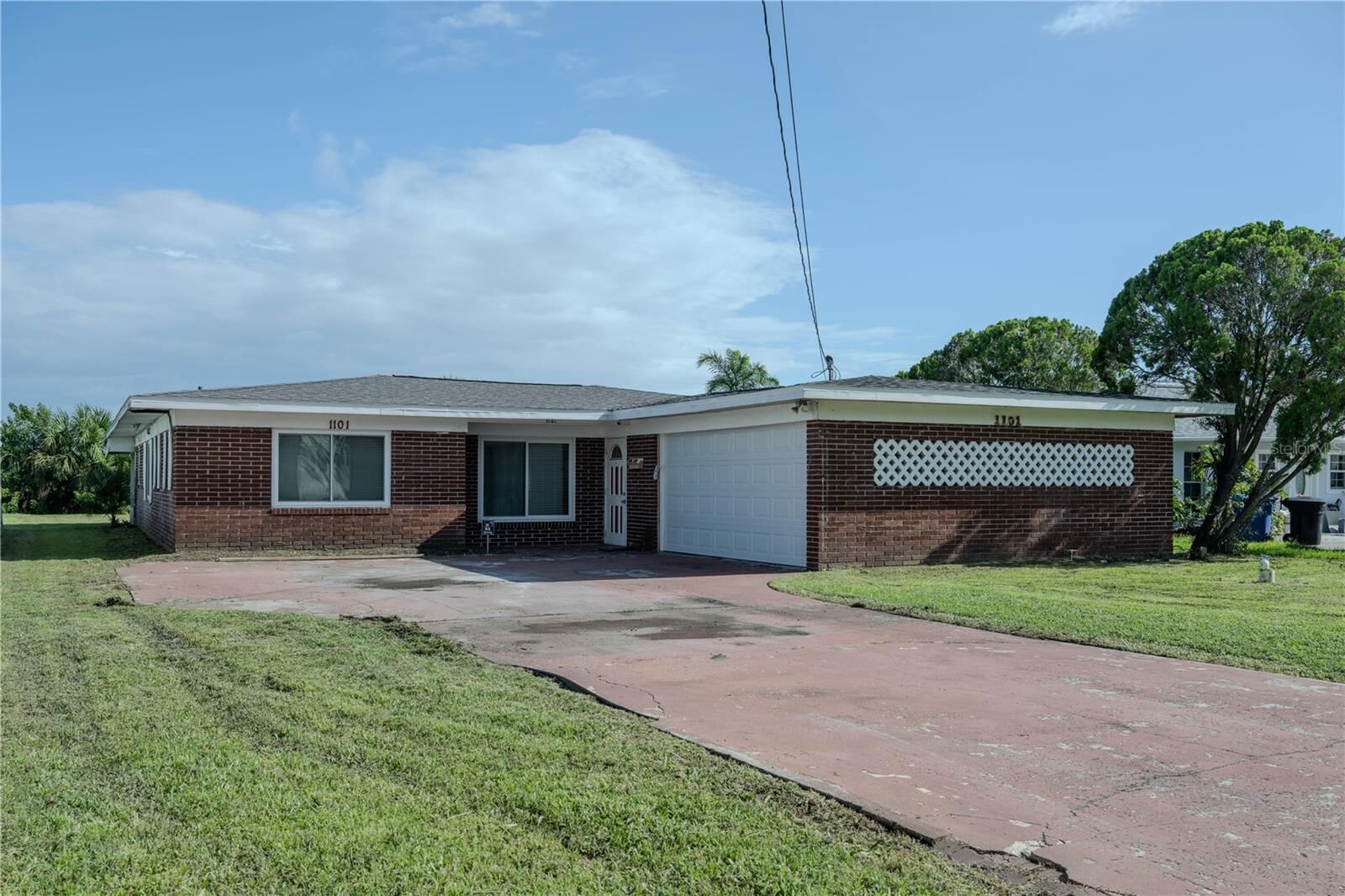 Property Photo:  1101 28th Avenue S  FL 33705 