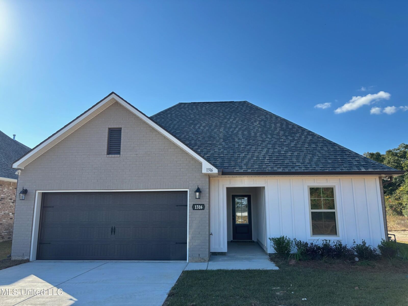 Property Photo:  1316 Redfish Drive  MS 39507 