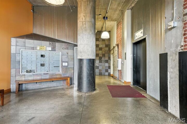 Property Photo: 1601 Washington Avenue 407 MO 63103