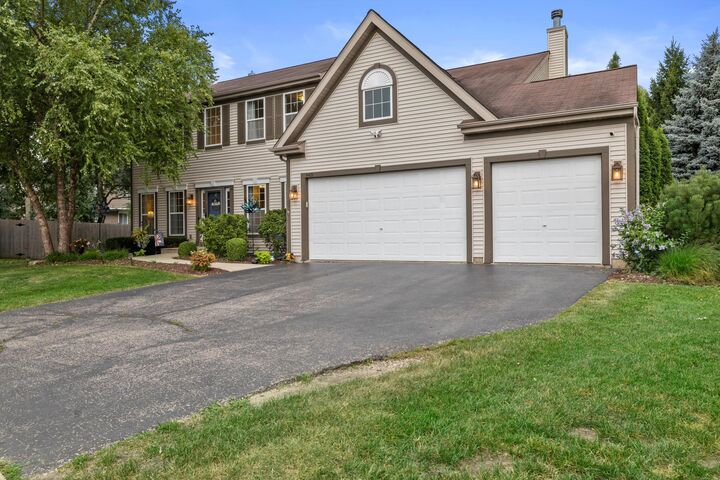 Property Photo: 9431 66th St WI 53142