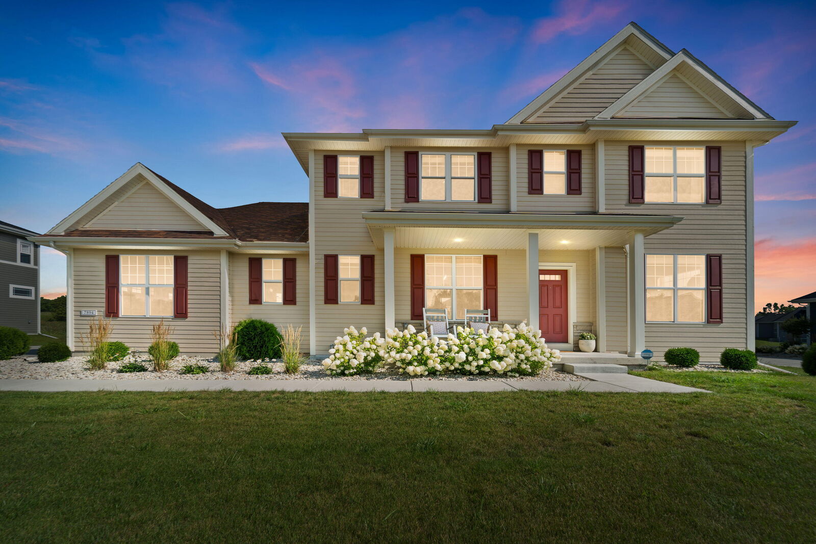 Property Photo: 7894 W Preserve Pkwy WI 53097
