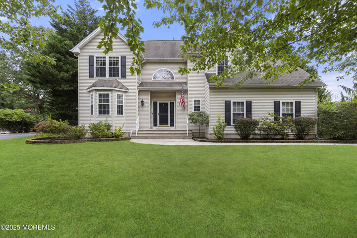 29 Woodview Drive  Howell NJ 07731 photo
