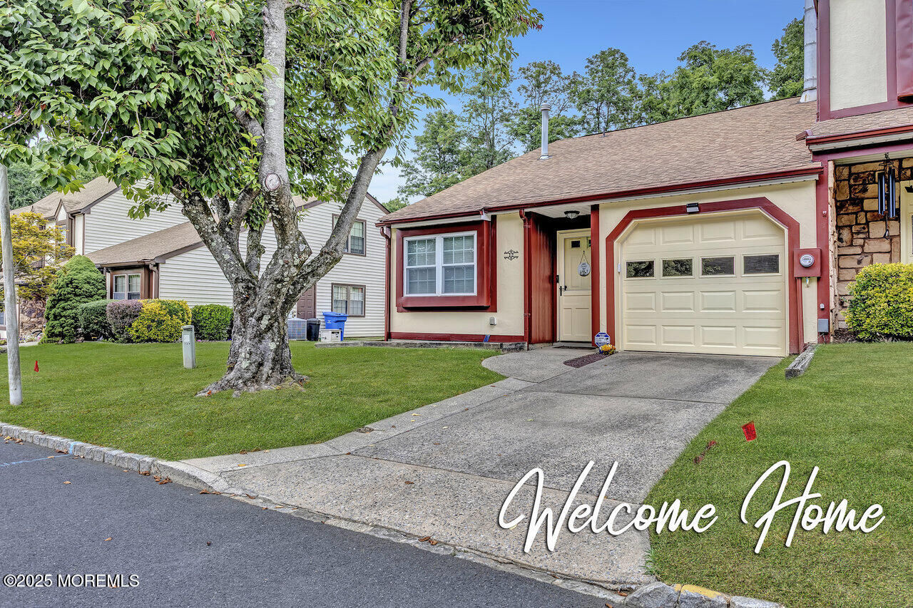 Property Photo: 12 Lisa Court NJ 07747