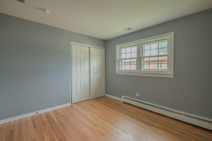 Property Photo: 323 Marshall Road 2 IL 60106