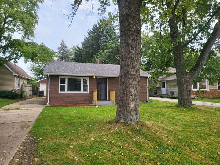 3811 N Park Street  Westmont IL 60559 photo