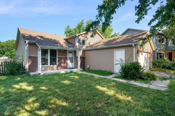 Property Photo: 231 N Canyon Drive IL 60490