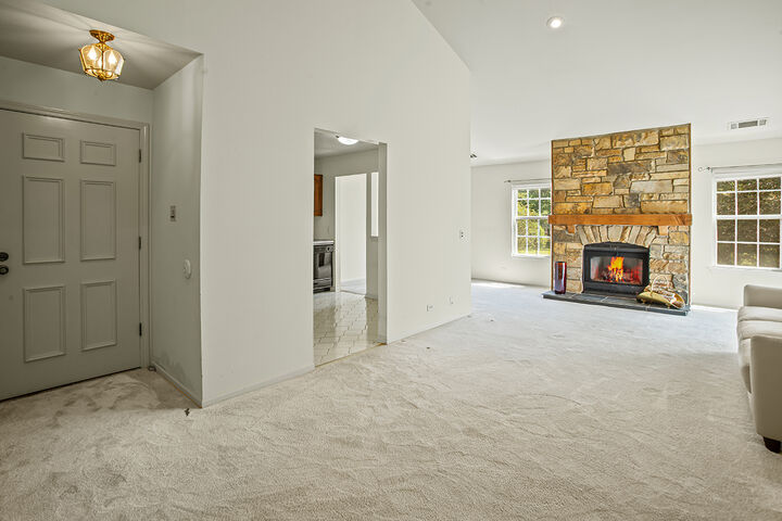 Property Photo: 109 Rob Roy Lane C IL 60070