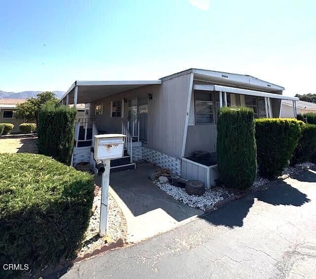 Property Photo: 1500 Richmond Road 1 CA 93060