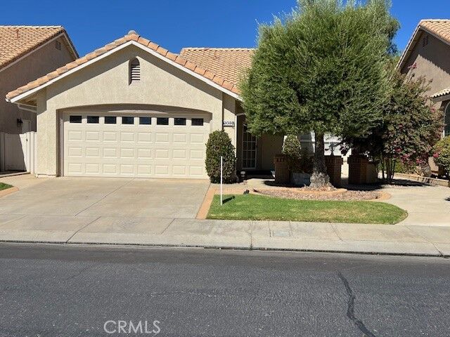 Property Photo: 1303 Fairway Oaks CA 92220