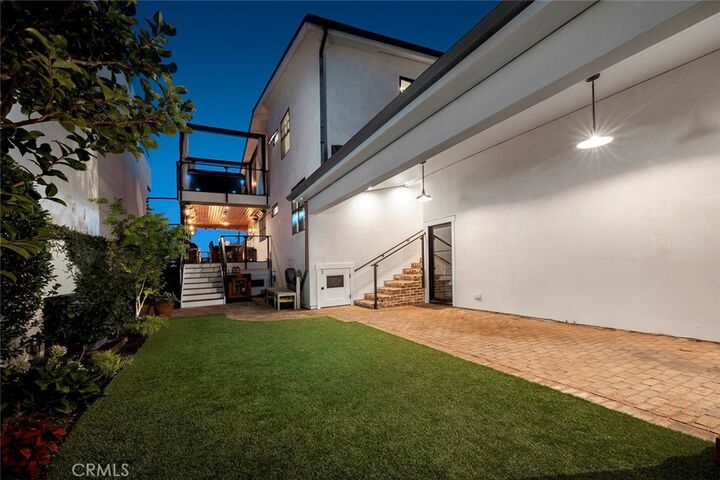 Property Photo: 5903 E Corso Di Napoli CA 90803
