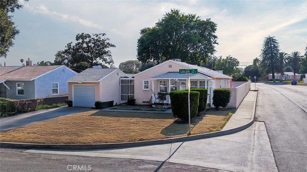 Property Photo:  2998 Lincoln Drive  CA 92405 