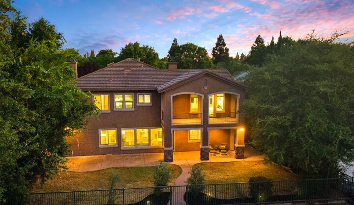 Property Photo:  820 Wedge Wood Court  CA 95605