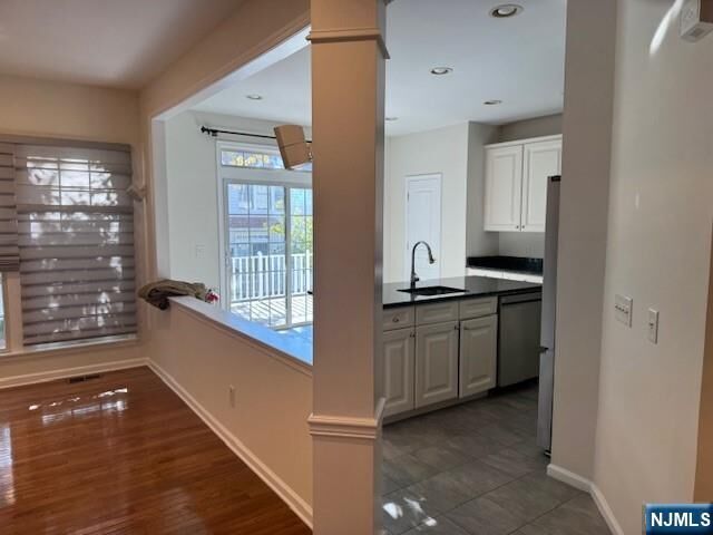 Property Photo:  43 Thistle Drive  NJ 07652