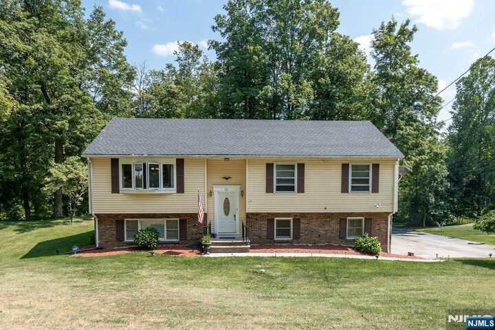 Property Photo: 116 Scott Road NJ 07416