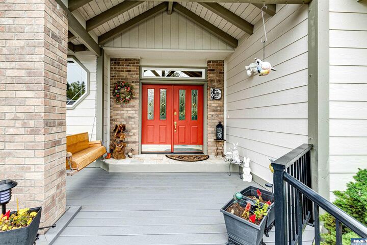 Property Photo:  105 14th Court  WA 98382 