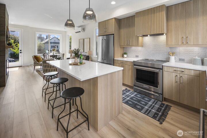 Property Photo: 1748 B NW 62nd Street WA 98107