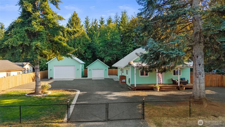 Property Photo: 417 Central Avenue WA 98572