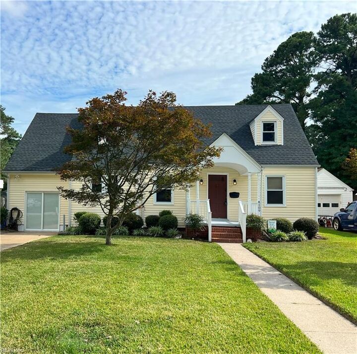Property Photo: 4109 Arlington Pl VA 23707