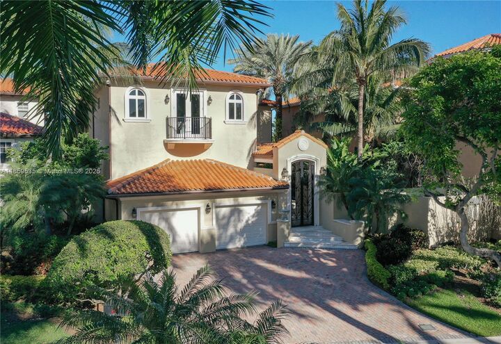 13681 Deering Bay Dr  Coral Gables FL 33158 photo