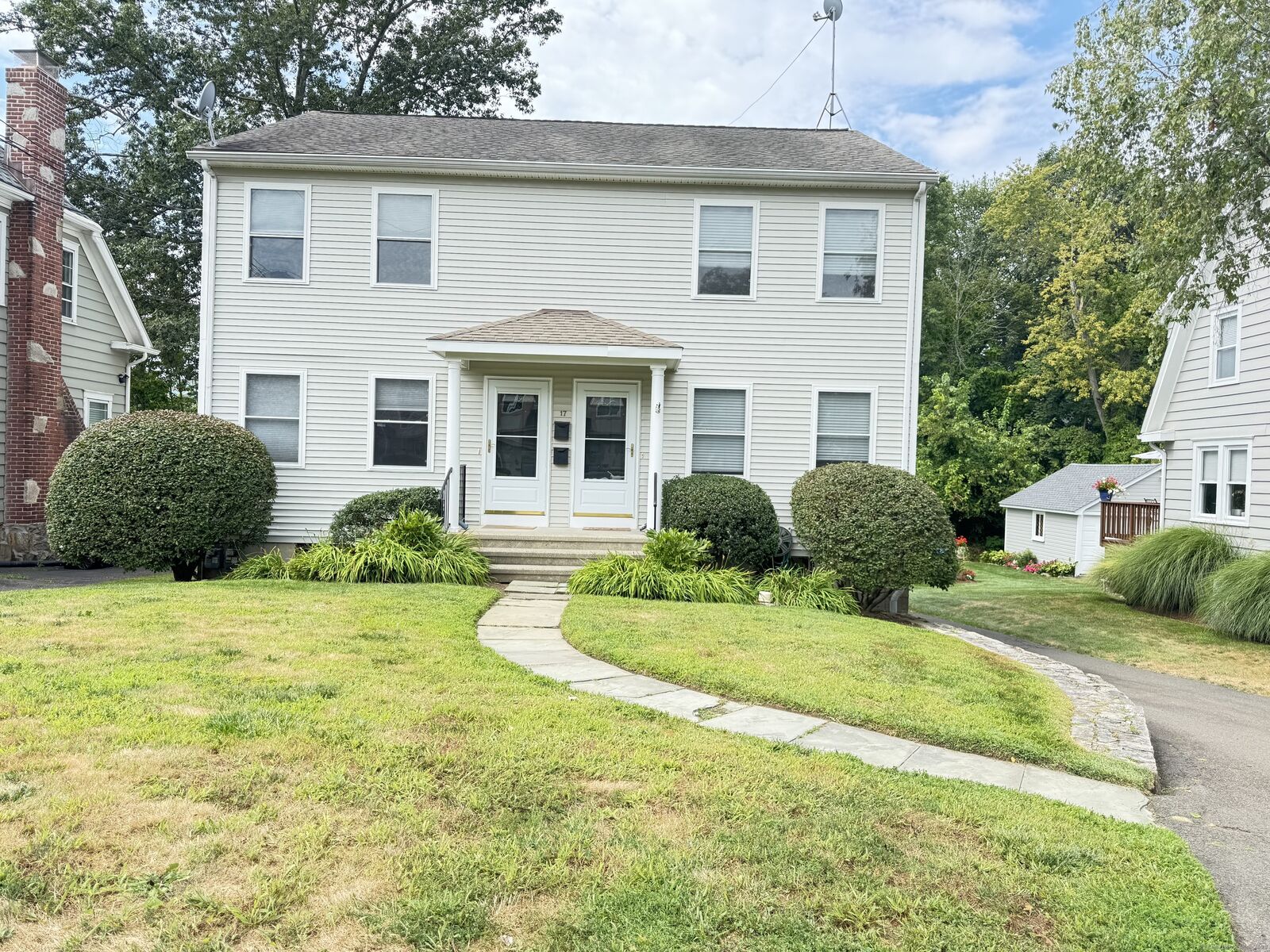 Property Photo:  17 Glenwood Avenue B  CT 06854 