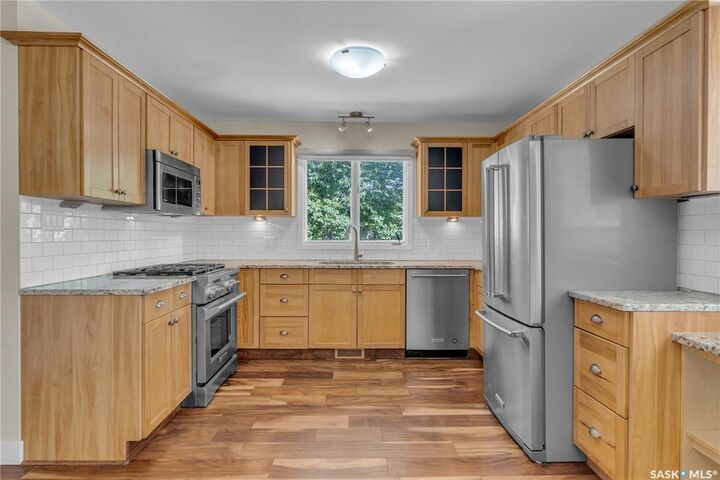 Property Photo:  100 2nd Avenue W Ave  SK S0G 3C0 