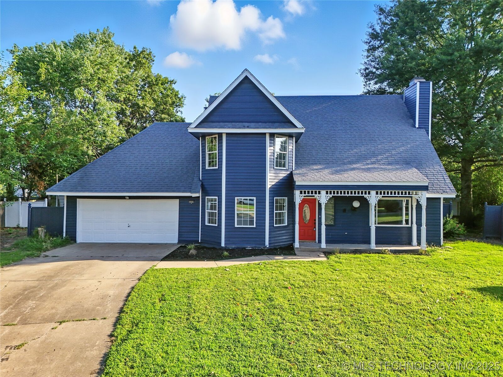 Property Photo:  4000 S Chestnut Avenue  OK 74011 