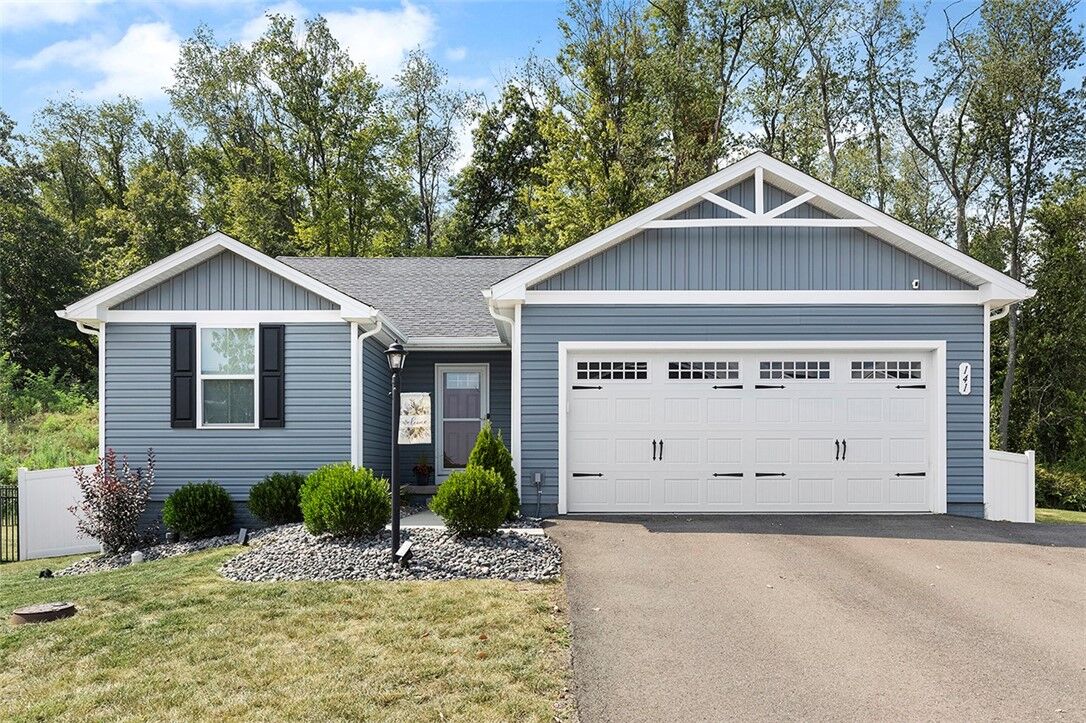 Property Photo: 141 Alta Vista Dr PA 15126
