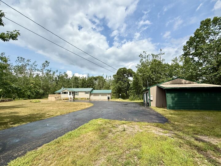 1560 Arrowhead Trail  Gaylord MI 49735 photo