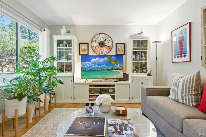 Property Photo:  44 Hector Lane  CA 94949 