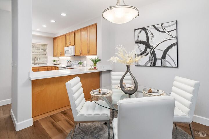 852 Diablo Avenue 102  Novato CA 94947 photo