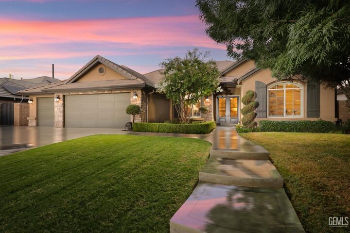 6110 Ozark Mountain Drive  Bakersfield CA 93314 photo