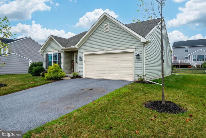 Property Photo:  20 Cranberry Circle  PA 17517 