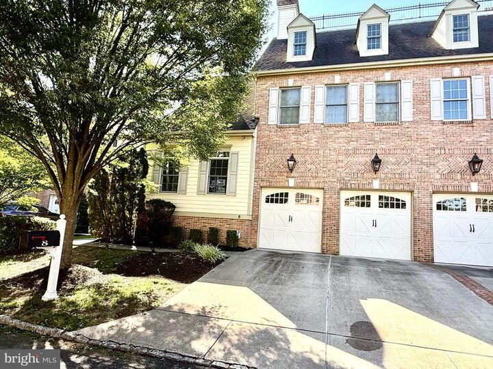 Property Photo: 8 Collins Mill Court NJ 08057