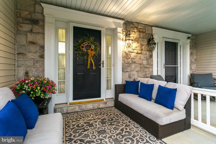 Property Photo:  660 Florin Avenue  PA 17552 
